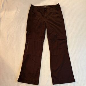 NWT Eddie Bauer Women’s Chocolate Brown Cargo Pants Size 6